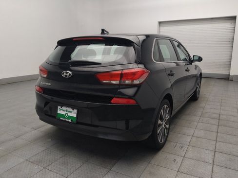 Used 2019 Hyundai Elantra GT FWD image 9