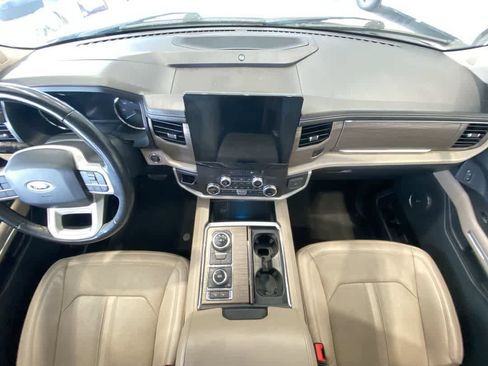 Used 2022 Ford Expedition Max Limited AWD/4WD image 24