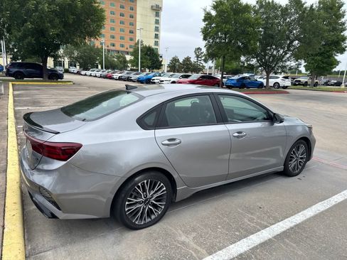 Used 2024 Kia Forte GT-Line w/ GT-Line Premium Package FWD image 5