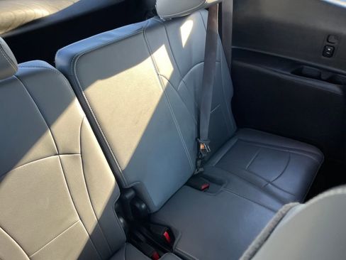 Used 2024 Buick Enclave Premium image 30