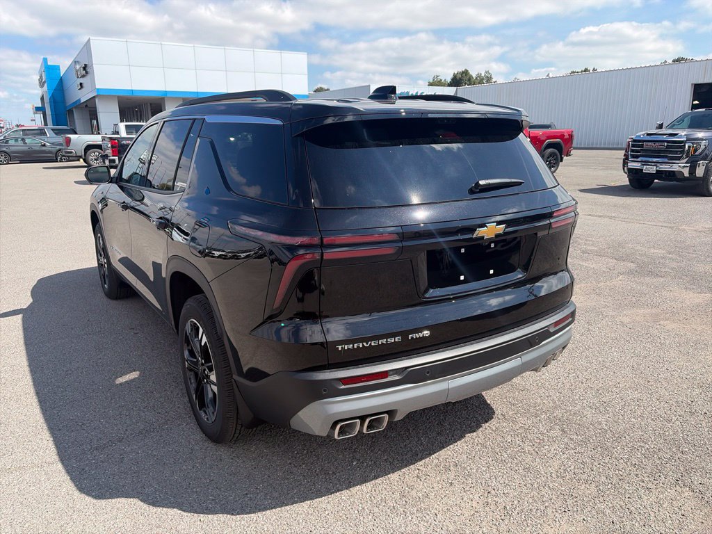 New 2027 Chevrolet Traverse LT w/ Sun and Wheel Package AWD/4WD image 4