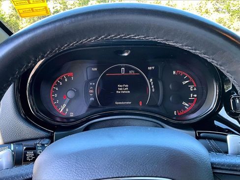 Used 2022 Dodge Durango GT image 13