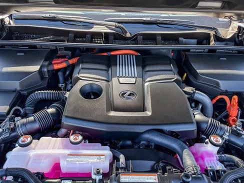 New 2026 Lexus LX 700h Luxury AWD/4WD image 42