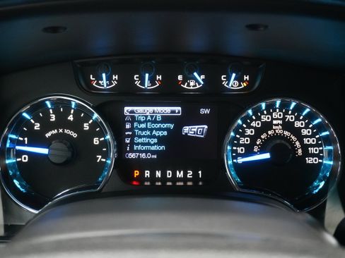 Used 2013 Ford F150 XLT w/ Luxury Equipment Group image 16