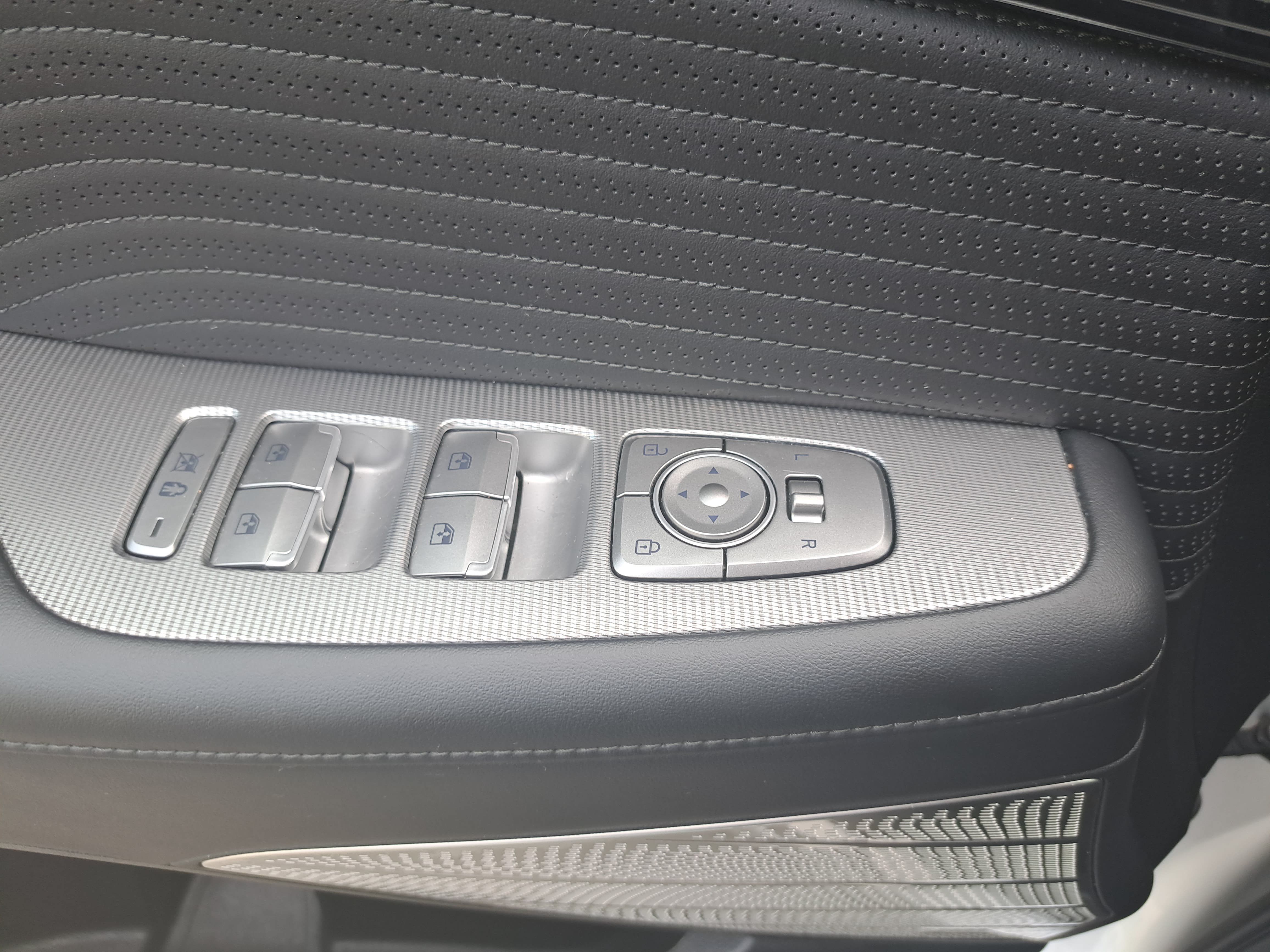 Used 2024 Hyundai Palisade Calligraphy FWD image 30