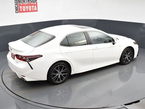 Used 2023 Toyota Camry SE w/ Audio Upgrade Package image 22