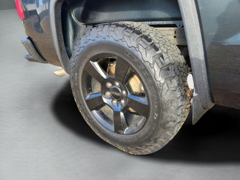 Used 2017 GMC Sierra 1500 4x4 Double Cab w/ Elevation Edition image 29