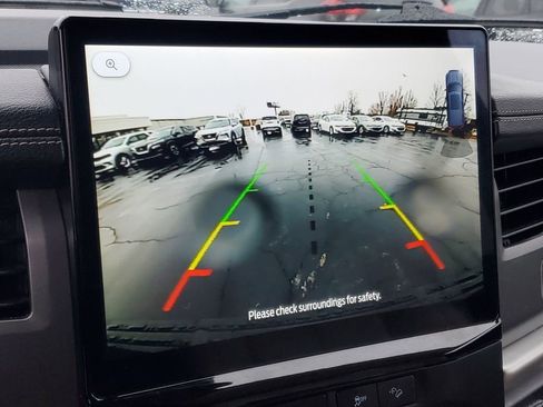 Used 2023 Ford Expedition Max XLT image 21