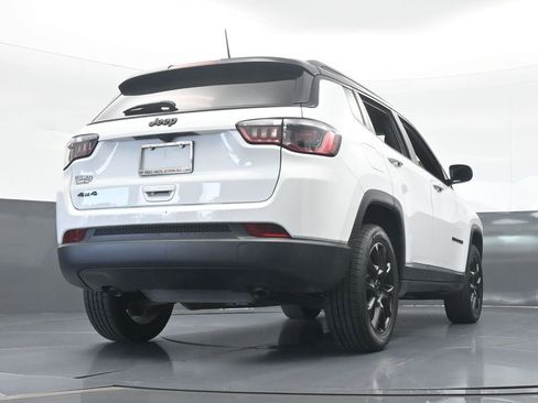 Used 2023 Jeep Compass Altitude image 58