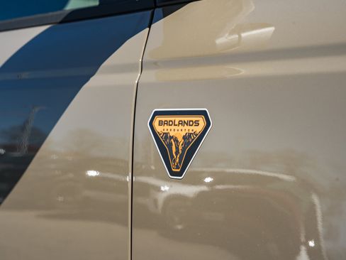 New 2026 Ford Bronco Badlands AWD/4WD image 15
