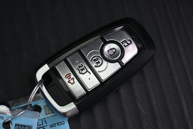 Used 2025 Ford Expedition Active AWD/4WD image 37