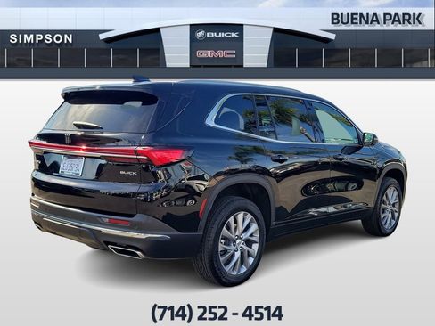 Used 2026 Buick Enclave Preferred image 8