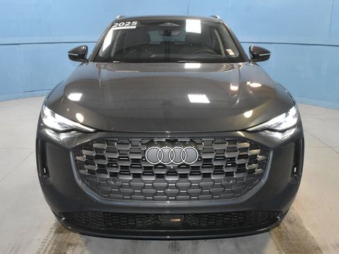 Certified 2025 Audi Q5 2.0T Premium w/ Convenience Package image 19