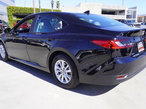 Certified 2026 Toyota Camry LE image 5