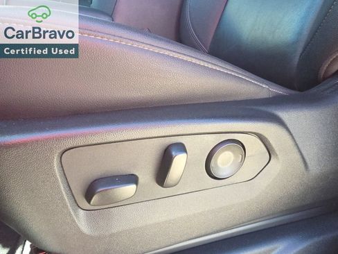Used 2025 Chevrolet Tahoe LT w/ Sun And Tow Package AWD/4WD image 13