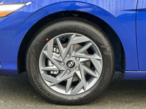 New 2026 Hyundai Elantra Blue image 24
