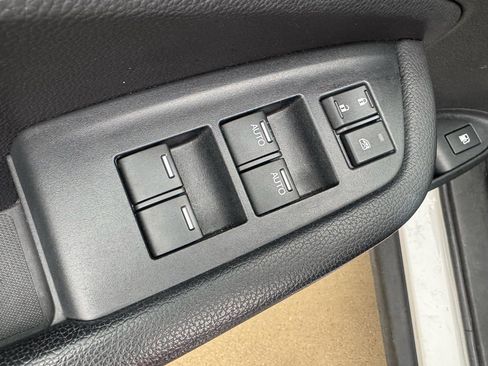 Certified 2021 Honda Ridgeline Black Edition image 12