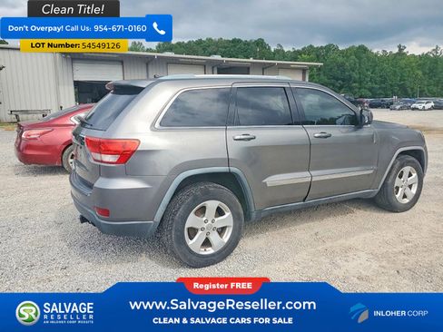 Used 2012 Jeep Grand Cherokee Laredo AWD/4WD image 4