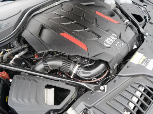 Used 2022 Audi S8 w/ S8 Comfort Plus Package image 72