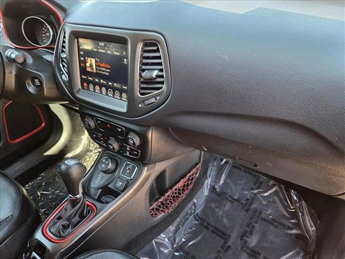 Used 2018 Jeep Compass Trailhawk w/ Leather Interior Group image 20