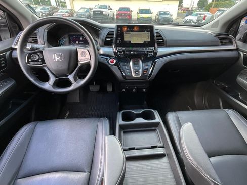 Used 2022 Honda Odyssey Touring image 7