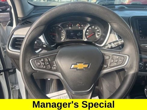 Used 2023 Chevrolet Equinox LT FWD image 16
