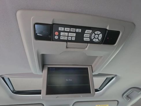 Used 2018 Honda Pilot Elite image 23