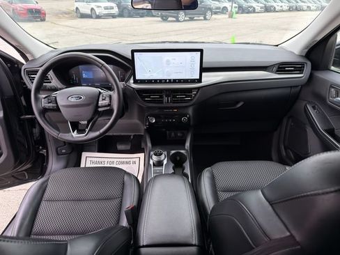 Used 2024 Ford Escape SE FWD image 16
