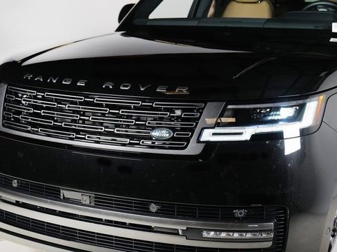 Certified 2026 Land Rover Range Rover SE AWD/4WD image 27