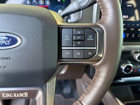 Used 2025 Ford F350 King Ranch w/ FX4 Off-Road Package AWD/4WD image 18