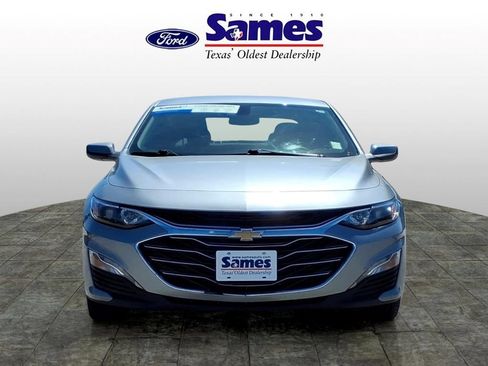 Used 2024 Chevrolet Malibu LT FWD image 8