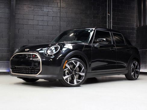 Used 2025 MINI Cooper S image 77
