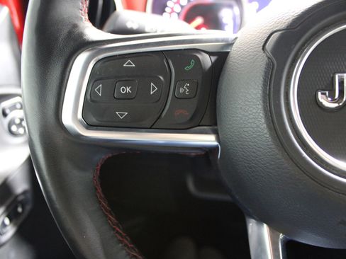 Used 2018 Jeep Wrangler Unlimited Rubicon AWD/4WD image 5