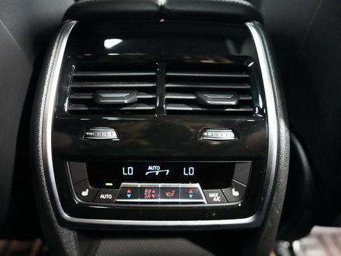 Used 2026 BMW X5 M Competition AWD/4WD image 36