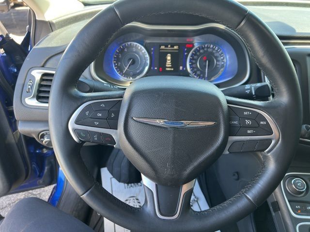 Used 2016 Chrysler 200 Limited w/ Convenience Group FWD image 11