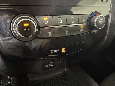 Used 2019 Nissan Rogue Sport S FWD image 29