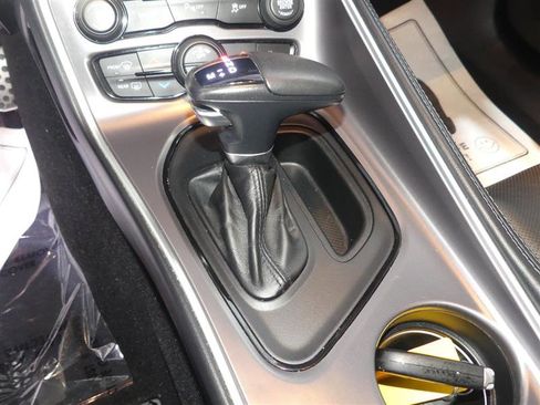 Used 2020 Dodge Challenger SXT w/ Plus Package image 34