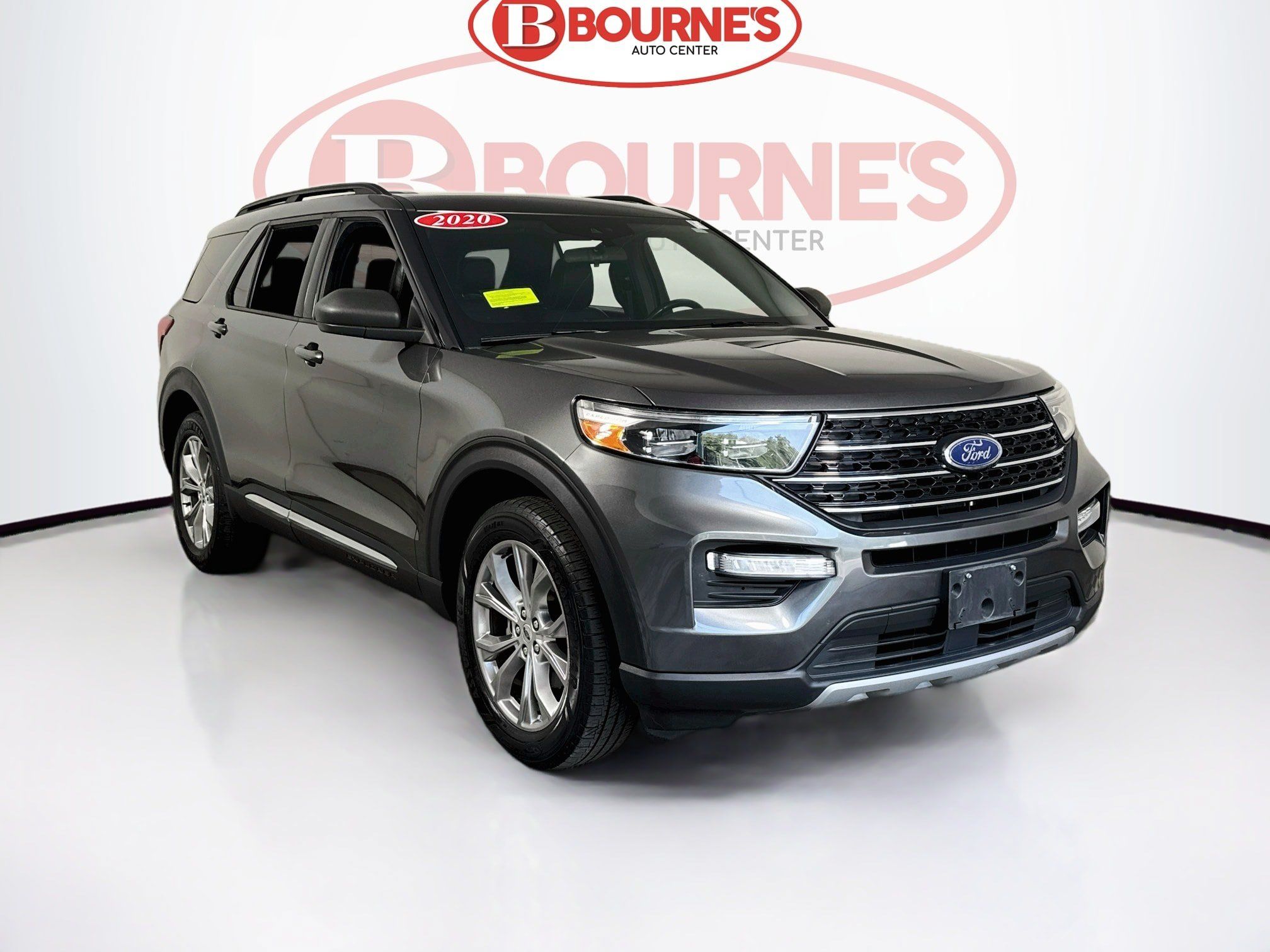 Used 2020 Ford Explorer XLT w/ Equipment Group 202A AWD/4WD image 1