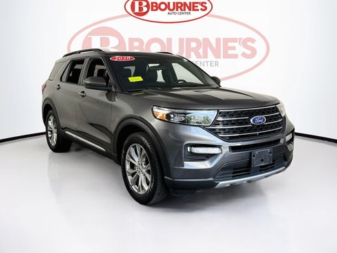 Used 2020 Ford Explorer XLT w/ Equipment Group 202A AWD/4WD image 1