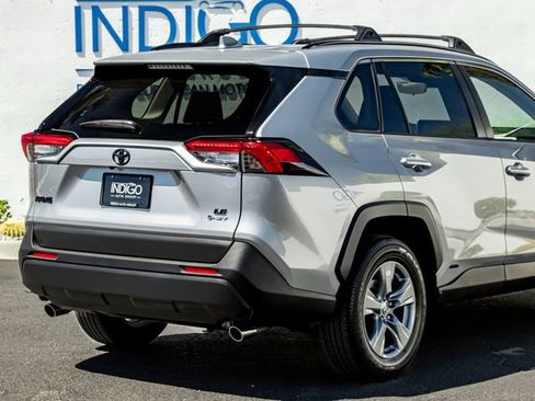 Used 2025 Toyota RAV4 LE AWD/4WD image 7