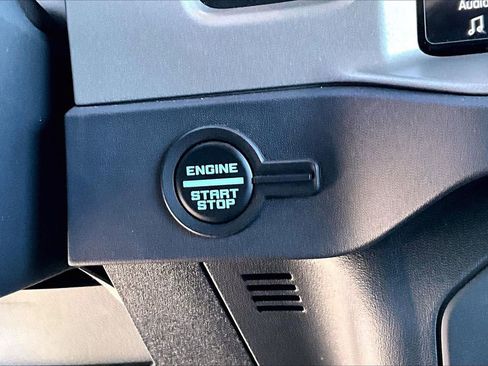 Used 2025 Ford Bronco Outer Banks AWD/4WD image 27