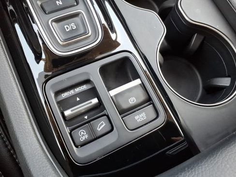 Used 2023 Honda Pilot EX-L image 29