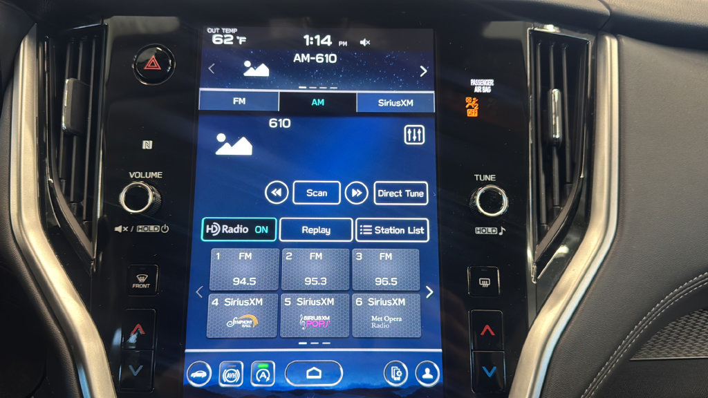 Used 2024 Subaru Outback Premium AWD/4WD image 12