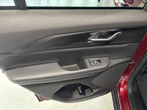 Used 2023 Jeep Grand Cherokee Altitude AWD/4WD image 22
