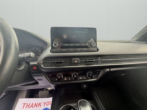 Used 2023 Honda HR-V Sport image 11