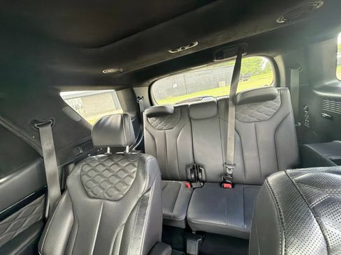 Used 2022 Hyundai Palisade Calligraphy w/ Cargo Package FWD image 14