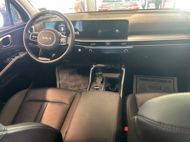Used 2025 Kia Sorento S AWD/4WD image 19
