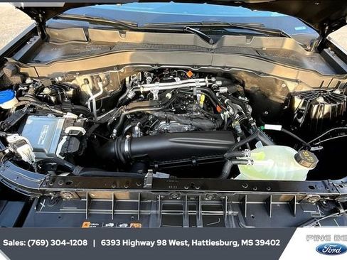 New 2026 Ford Explorer Active w/ Active Comfort Package image 6
