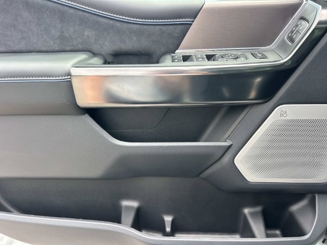 New 2026 Ford F250 Platinum AWD/4WD image 22