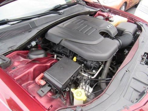 Used 2019 Chrysler 300 Touring L w/ Quick Order Package 22F AWD/4WD image 41